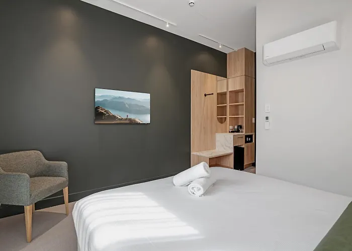 Luna Lodge Wanaka - Digital Check-In Only